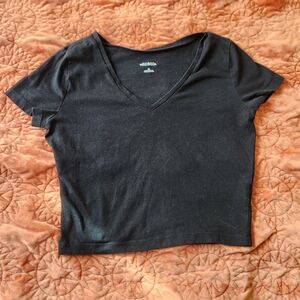 Wild Fable Black V-Neck Crop Top